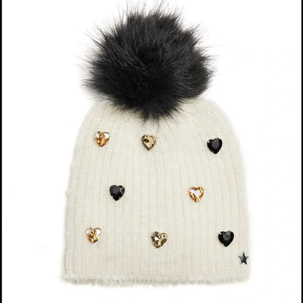 NWT Jocelyn Women’s Ice Heart Hat in Ivory Valentine’s Day Gift Warm
